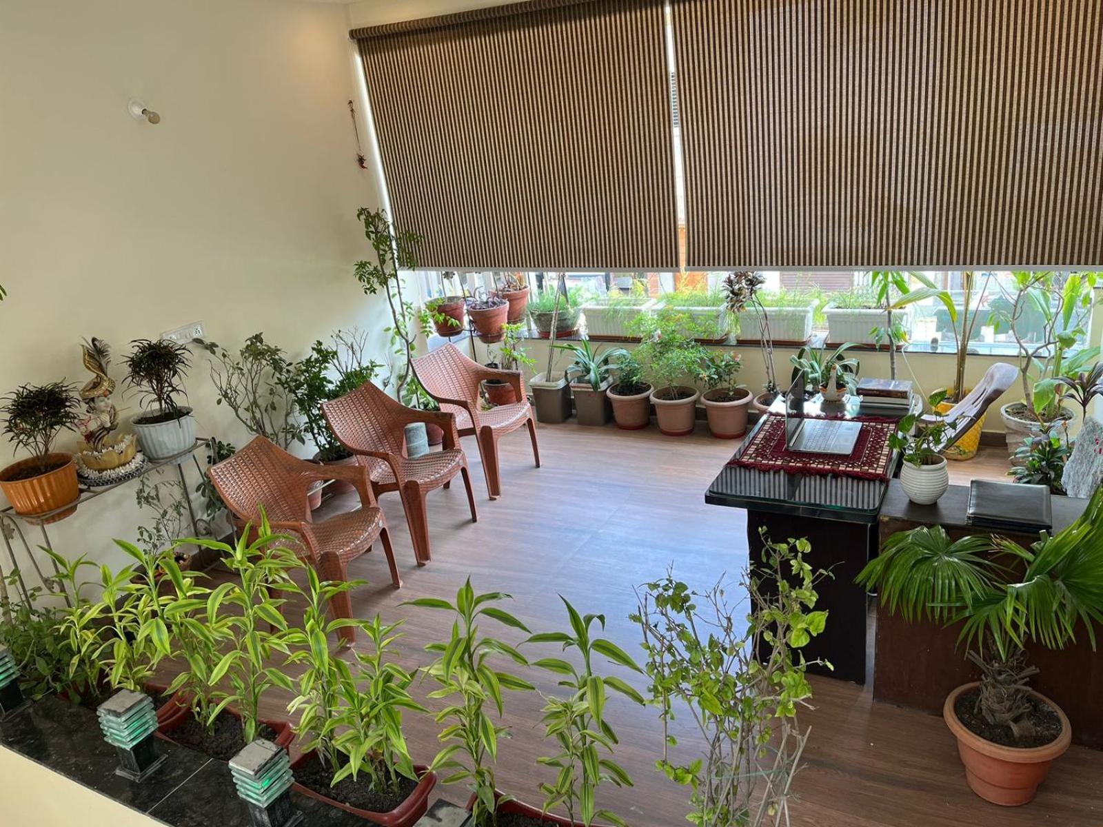 Hotel Shivashray Luxury Stays & Inn Ujjain Exterior foto